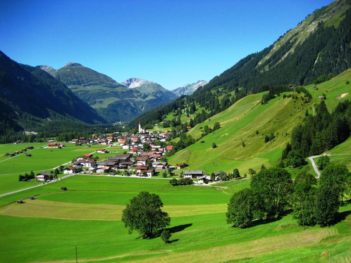 Hotel Landhaus Marion Holzgau Zewnętrze zdjęcie